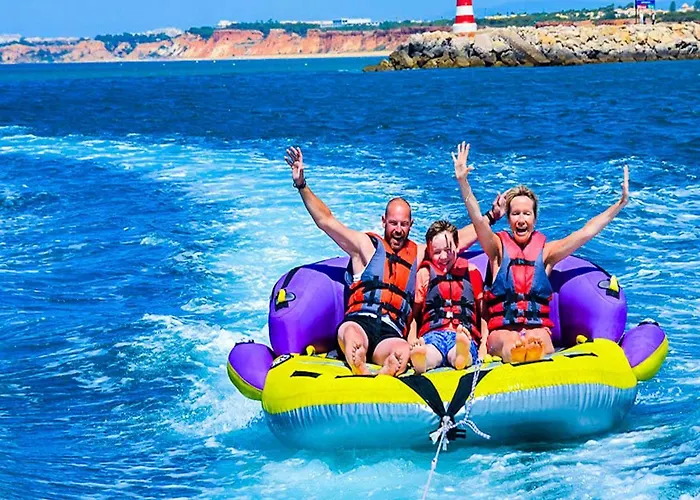 V4, Jardins Branqueira7 Near Beach, ヴィラ