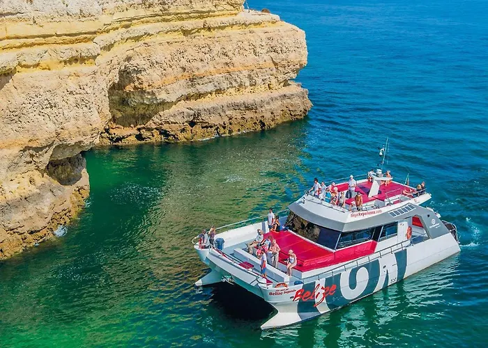 V4, Jardins Branqueira7 Near Beach, Villa